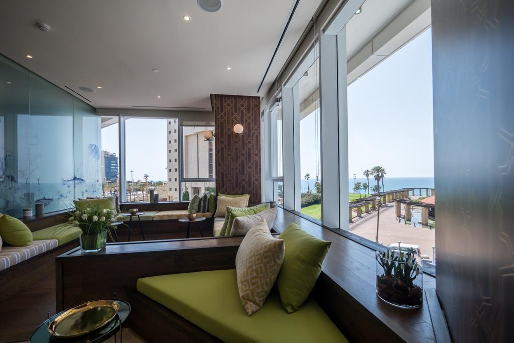 David Tower Hotel Netanya By Prima Hotels - 16 Years Plus 외부 사진 The interior of a suite at the InterContinental