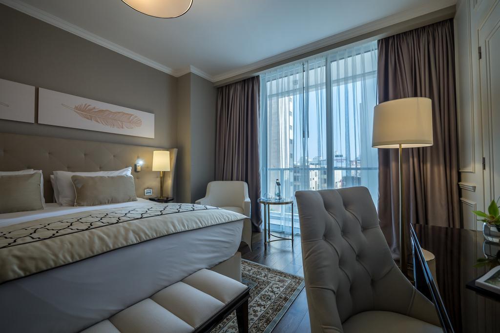 David Tower Hotel Netanya By Prima Hotels - 16 Years Plus 외부 사진 A bedroom at the hotel